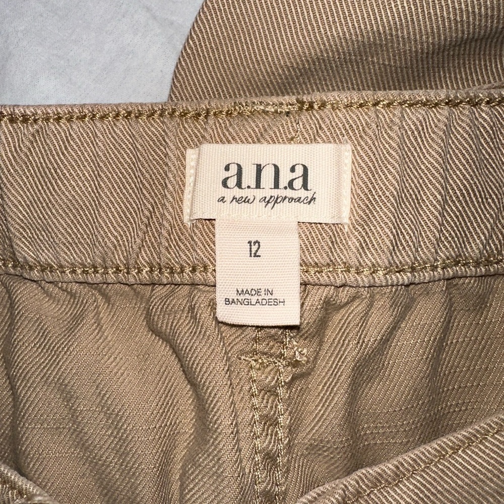 a.n.a Womens High Rise Straight Cargo Pants Size 12 #1671 - Picture 5 of 6